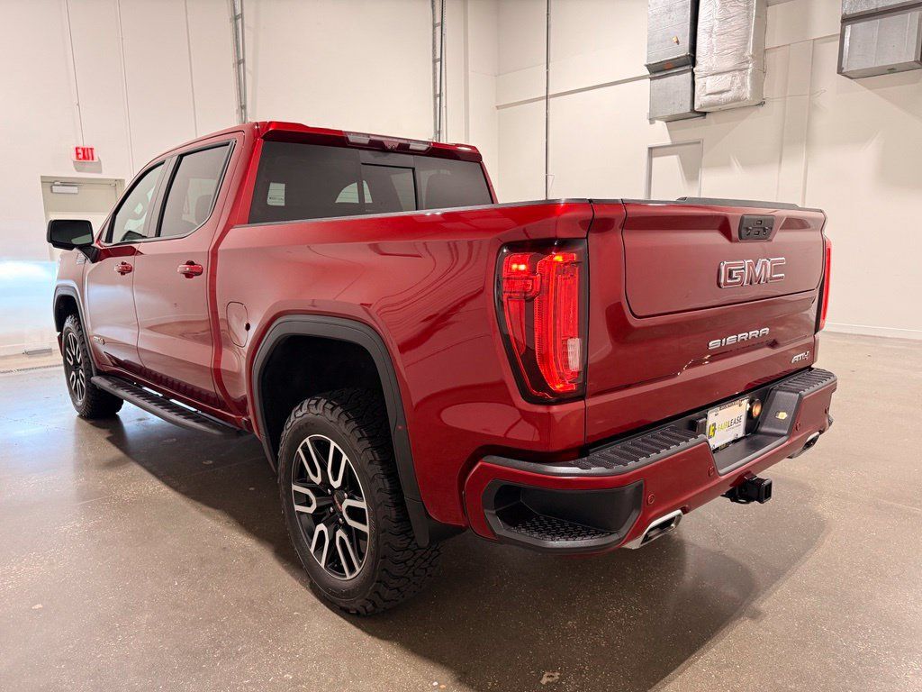 Used 2021 GMC Sierra 1500 AT4 w/ AT4 Premium Package AWD/4WD image 7