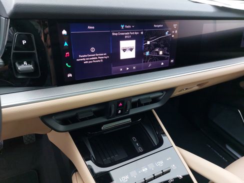 New 2026 Porsche Cayenne image 22