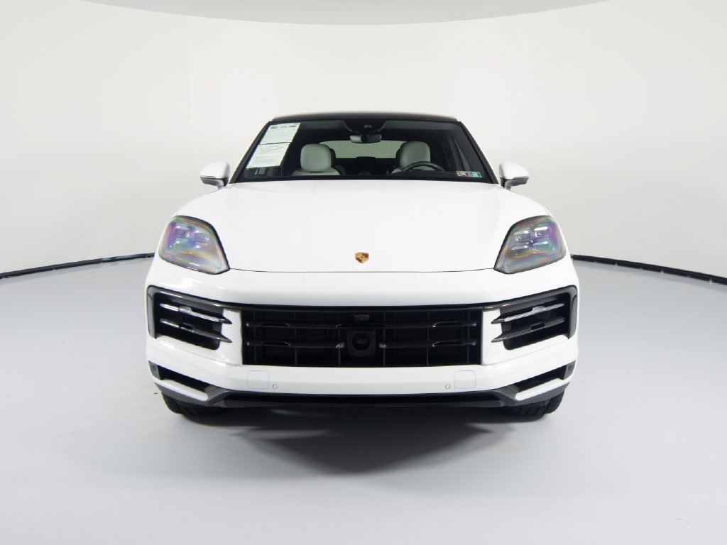 Certified 2026 Porsche Cayenne E-Hybrid Coupe AWD/4WD image 13