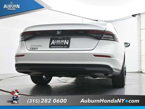 Used 2023 Honda Accord LX image 28