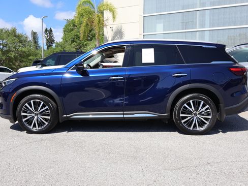 Certified 2023 INFINITI QX60 Sensory w/ Cargo Package AWD/4WD image 6