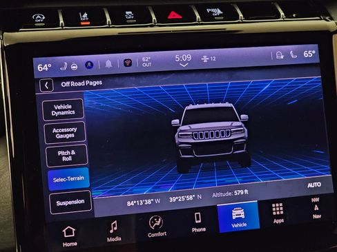 New 2025 Jeep Grand Cherokee Overland image 28