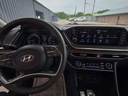 Used 2023 Hyundai Sonata SEL FWD image 14