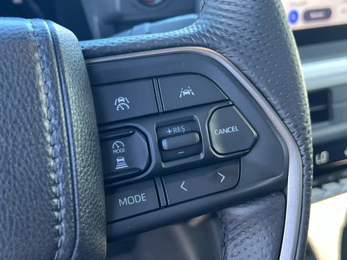 Used 2024 Toyota Tacoma TRD Off-Road image 32