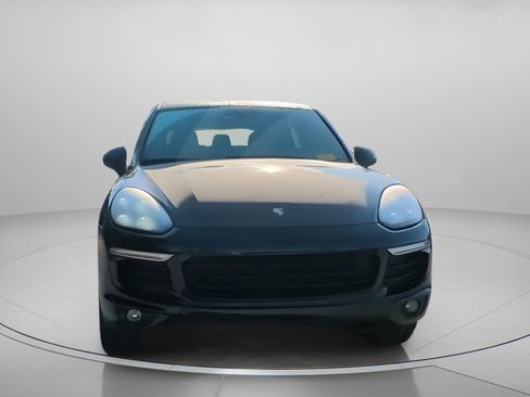 Used 2016 Porsche Cayenne AWD/4WD image 7