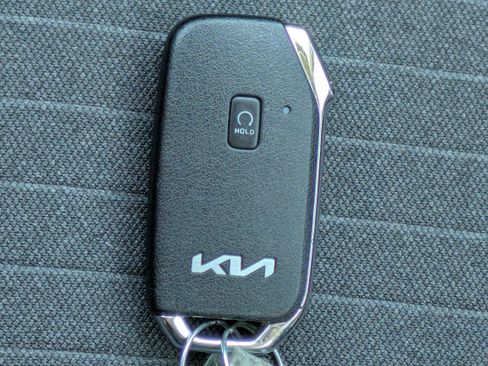 Certified 2023 Kia Seltos S w/ Navigation Package image 35