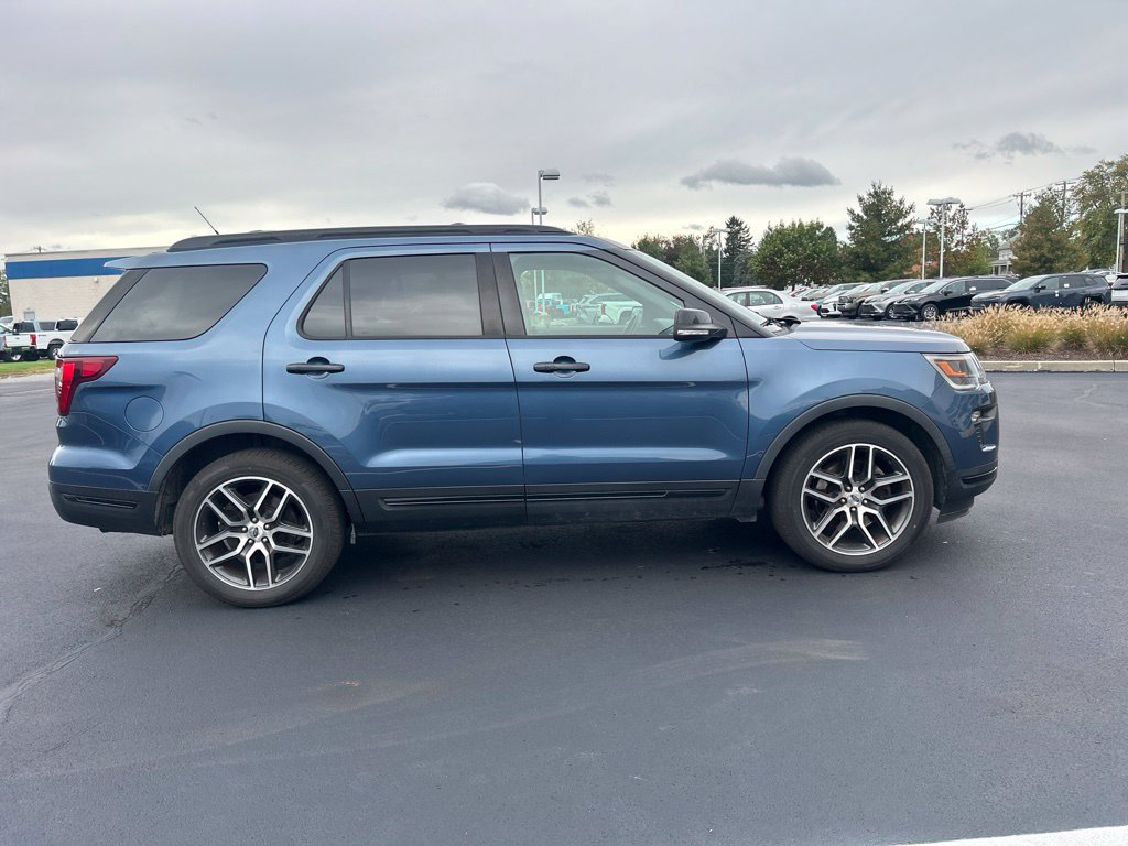 Used 2018 Ford Explorer Sport w/ Equipment Group 401A AWD/4WD image 5