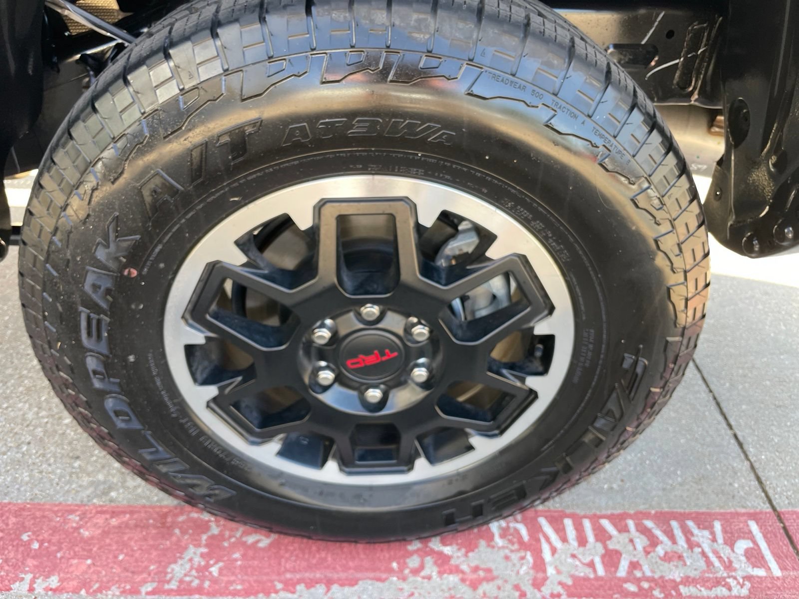 Used 2025 Toyota Tacoma TRD Off-Road AWD/4WD image 21