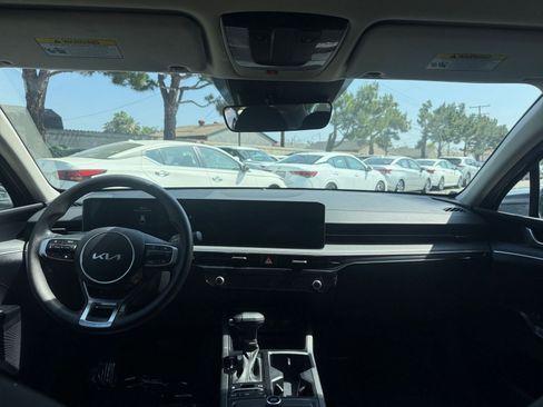 Used 2025 Kia K5 LXS image 30