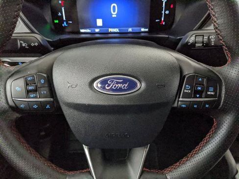 Certified 2025 Ford Escape ST-Line w/ Tech Pack #1 AWD/4WD image 11
