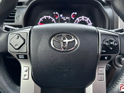 Used 2022 Toyota 4Runner SR5 Premium image 28