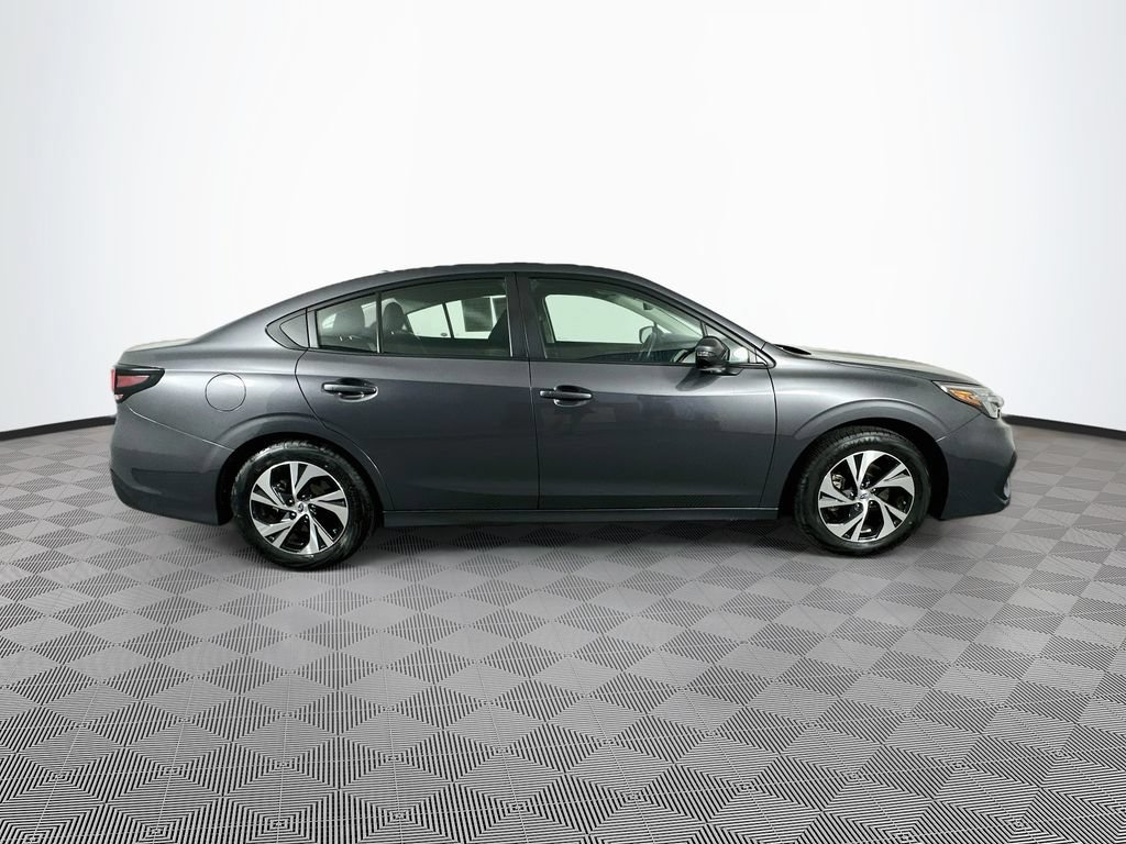 Used 2025 Subaru Legacy Premium AWD/4WD image 11