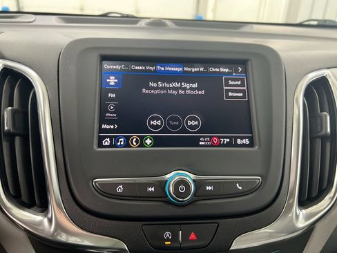 Used 2022 Chevrolet Equinox LS FWD image 14