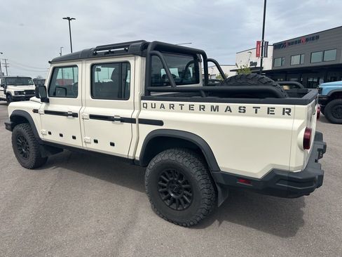 Used 2025 INEOS Grenadier AWD/4WD image 12