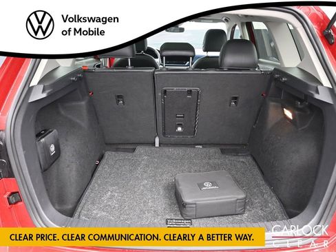 Used 2023 Volkswagen Taos SE image 13