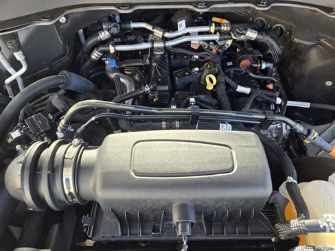 Certified 2023 Ford Explorer XLT w/ Equipment Group 202A image 31