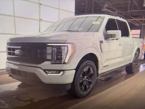 Used 2023 Ford F150 Lariat w/ Equipment Group 502A High image 13