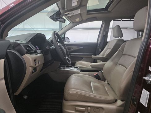 Used 2022 Honda Pilot Special Edition image 11