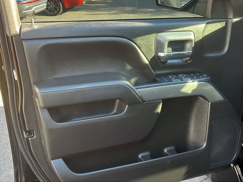 Used 2018 Chevrolet Silverado 1500 LT w/ All Star Edition image 9