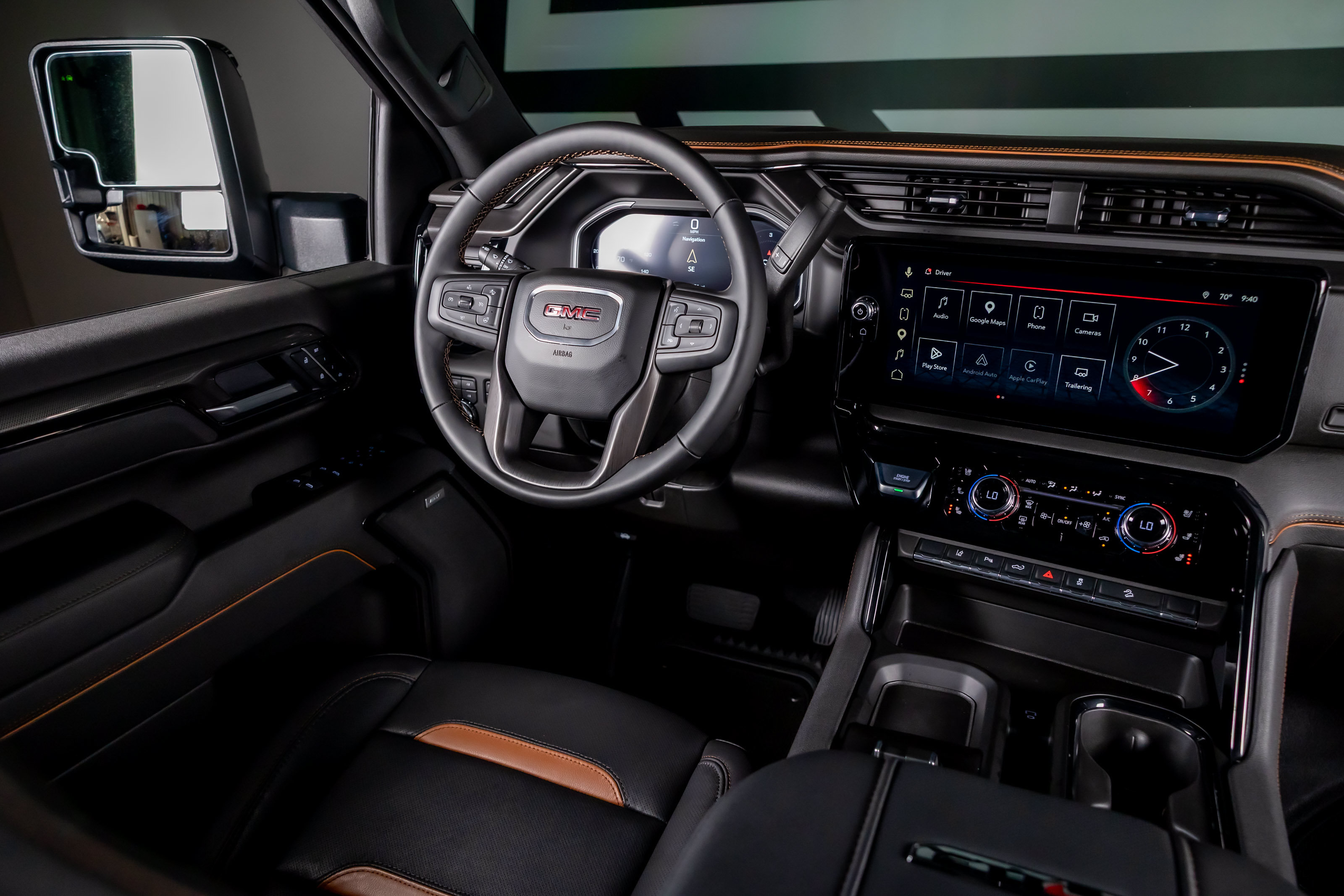 Used 2026 GMC Sierra 2500 AT4 w/ AT4 Premium Plus Package AWD/4WD image 7