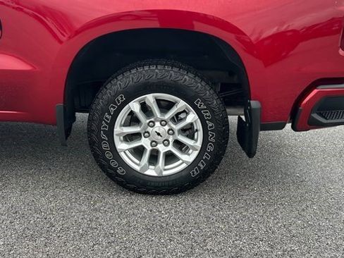 Certified 2025 Chevrolet Silverado 1500 RST image 12