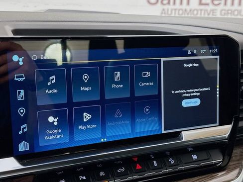 Used 2024 Chevrolet Silverado 1500 LT Trail Boss w/ Convenience Package II image 17