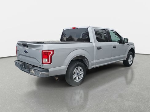 Used 2016 Ford F150 XLT image 5
