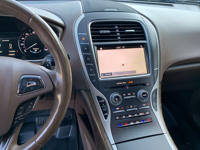 Used 2018 Lincoln MKX Reserve w/ Lincoln MKX Climate Package AWD/4WD image 31