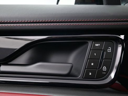 New 2026 Porsche Panamera 4 image 17