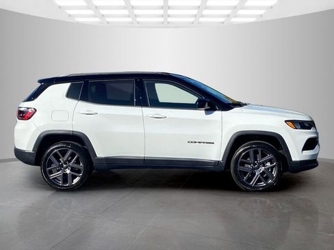 New 2026 Jeep Compass Limited AWD/4WD image 6
