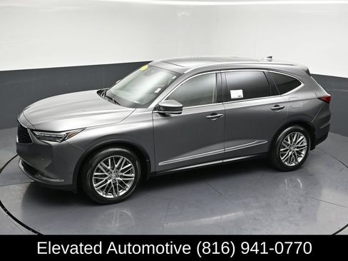Used 2023 Acura MDX SH-AWD w/ Advance Package image 29
