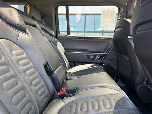 Used 2023 Rivian R1S Adventure AWD/4WD image 14