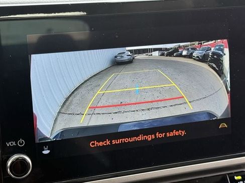 Used 2025 Toyota Camry LE image 18