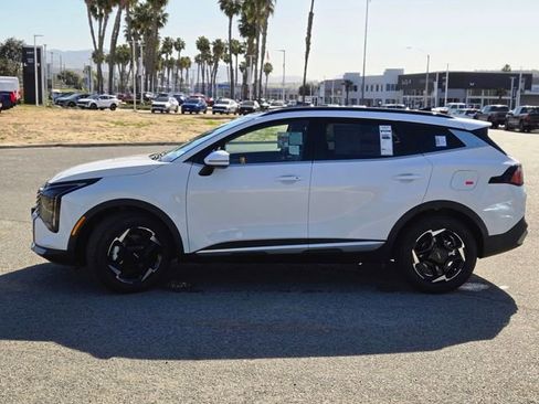 New 2026 Kia Sportage EX image 11