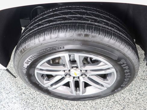 Used 2022 Chevrolet Colorado W/T w/ WT Convenience Package image 11