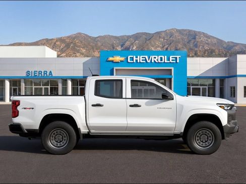 New 2026 Chevrolet Colorado W/T AWD/4WD image 4