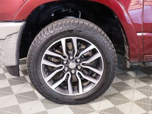 Used 2025 RAM 1500 Limited w/ Off Road Group image 18