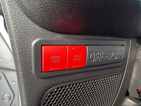 Used 2015 Jeep Wrangler Rubicon image 17