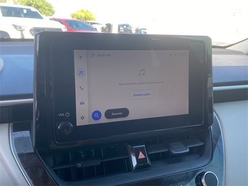 Used 2023 Toyota Corolla Cross LE image 26