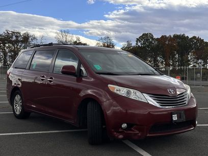 Used 2009 Toyota Sienna XLE