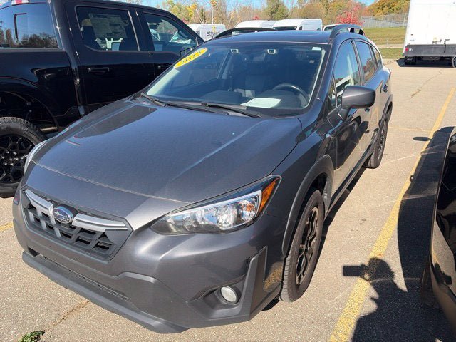 Used 2023 Subaru Crosstrek 2.0i Premium AWD/4WD image 2