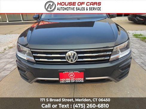 Used 2019 Volkswagen Tiguan S w/ Driver Assistance Package FWD image 10