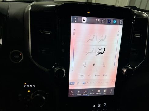 New 2026 RAM 1500 Big Horn AWD/4WD image 16