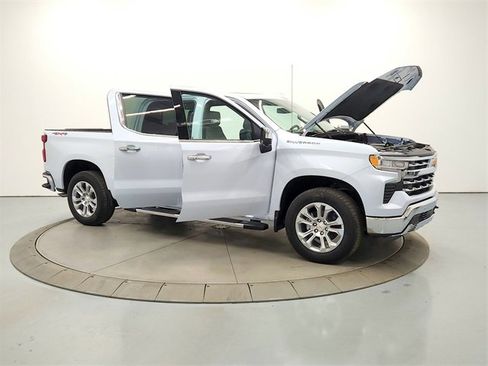 New 2026 Chevrolet Silverado 1500 LTZ w/ LTZ Convenience Package II image 9