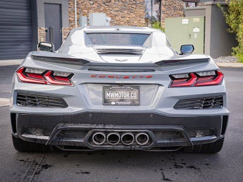 Used 2024 Chevrolet Corvette Z06 image 9
