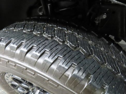 Used 2025 Ford F250 Lariat w/ Lariat Ultimate Package image 7