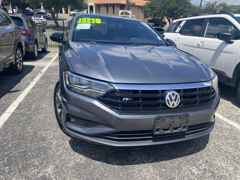 Used 2019 Volkswagen Jetta R-Line FWD image 5
