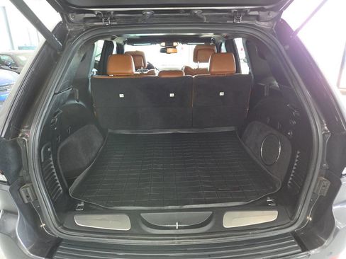 Used 2014 Jeep Grand Cherokee SRT w/ Trailer Tow Group IV image 27