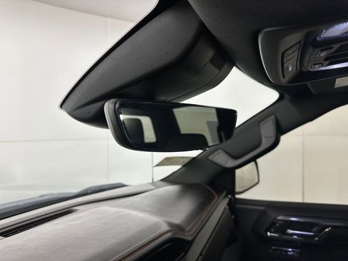 Used 2023 GMC Sierra 1500 AT4 w/ AT4 Premium Package image 18