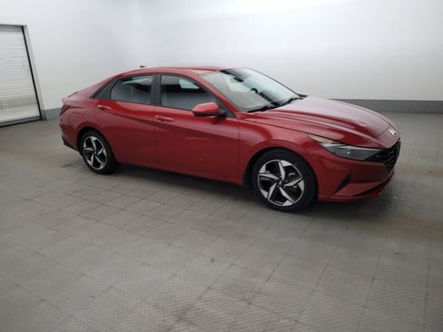 Used 2023 Hyundai Elantra SEL w/ Convenience Package FWD image 11